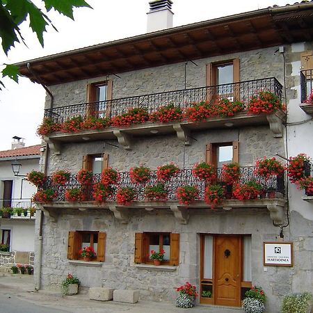 Casa Rural Martxoenea Landetxea Hotel Arruazu Exterior foto